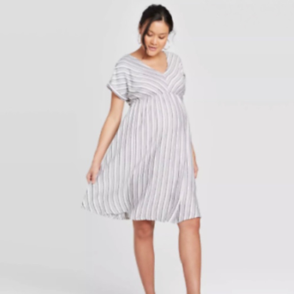 Maternity dress